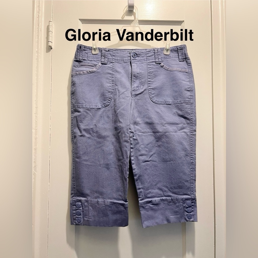 Gloria Vanderbilt Capris Size 8